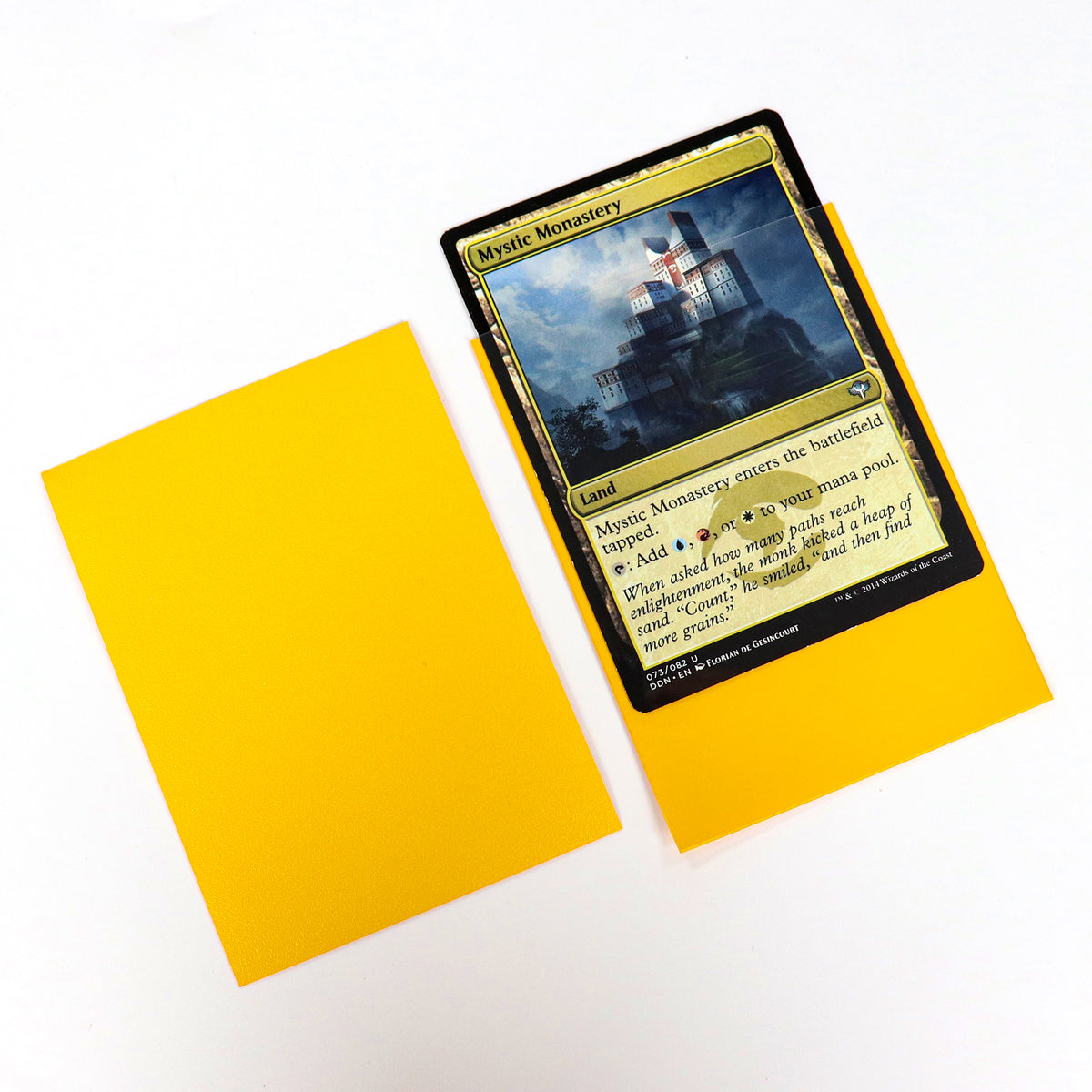 cardcosmos - Premium Matte Sleeves Yellow | 100stk